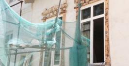 Пластиковые окна изуродовали владивостокский Дом-музей семьи Сухановых. Елизавета Олофинская.