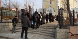 Очередь перед Покровским кафедральным собором Ильдар Хабиров