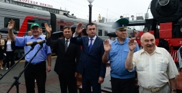 Губернатор Приморья напутствовал пассажиров &quotЭшелона памяти&quot Пресс-служба губернатора ПК