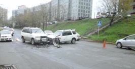 Авария на улице Харьковская  ГИБДД УМВД России по Приморскому краю