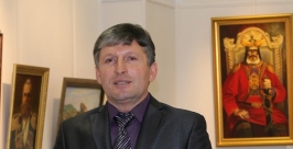 Художник-керамист, директор муниципальной картинной галереи &quotВернисаж&quot Кайтмаз Аварский Фото с места события собственное