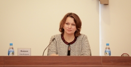 Елена Новицкая: Депутаты Думы Владивостока постоянно занимаются проблемами ЖКХ РИА PrimaMedia