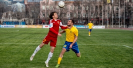 Борьба за мяч Валерия Кузора, РИА PrimaMedia