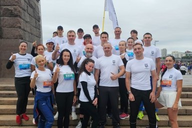 Команда &quotПриморскуголь&quot заняла 7 место в юбилейном Galaxy Vladivostok Marathon ООО &quotПриморскуголь&quot