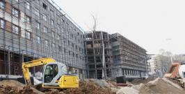 На корпусах ДВФУ завершены работы по монтажу металлоконструкций Александр Огневский
