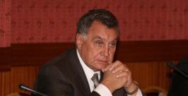 Виктор Горчаков призвал коллег не слишком отдаляться Алексей Воронин