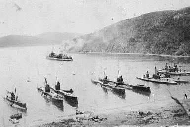 Подводные лодки Сибирской флотилии во Владивостоке. 1908 год. портал &quotСтарый Владивосток&quot