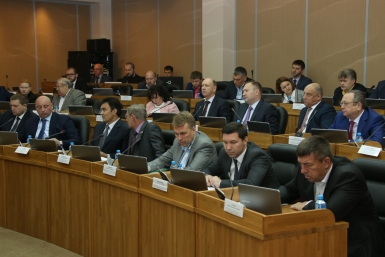 Заседание Законодательного собрания края Александр Маслянко, пресс-служба ЗС ПК