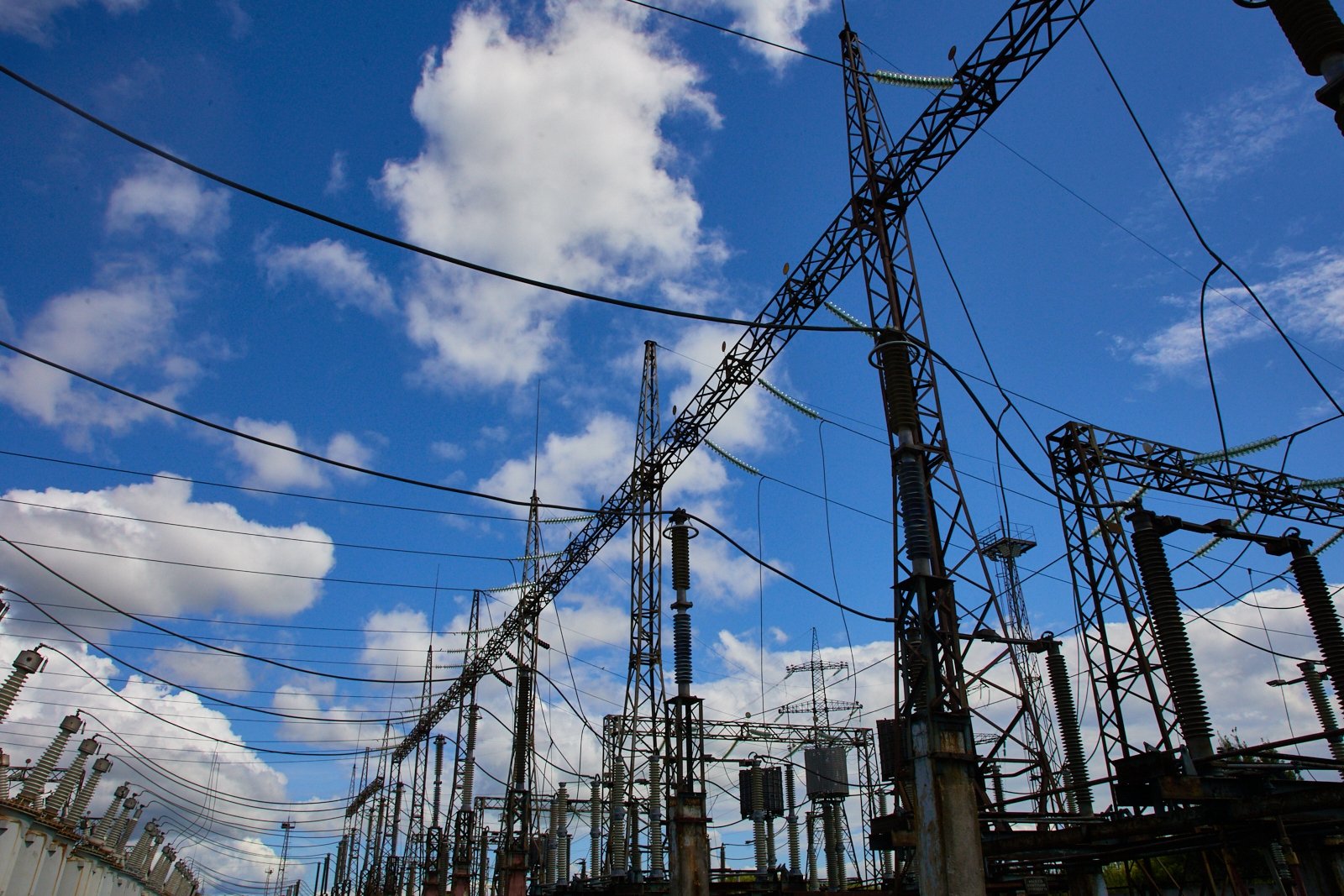 Энергетики запланировали ремонтные работы на сетях ИА PrimaMedia.ru